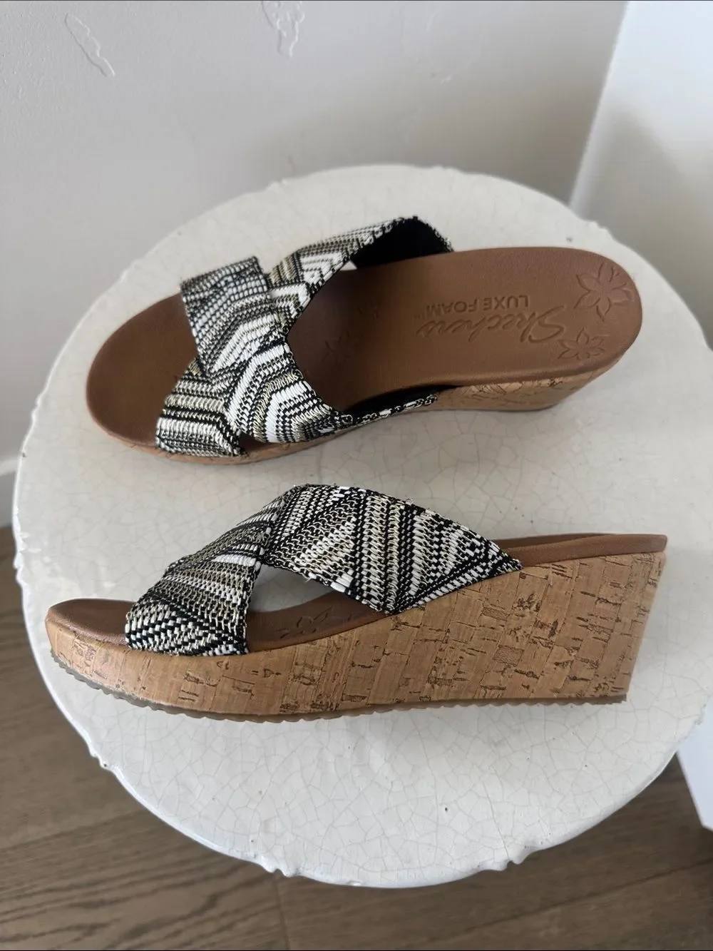 Skechers Black & White Textile Woven Cork Wedge Slides Slip-On Shoes Size 7.5